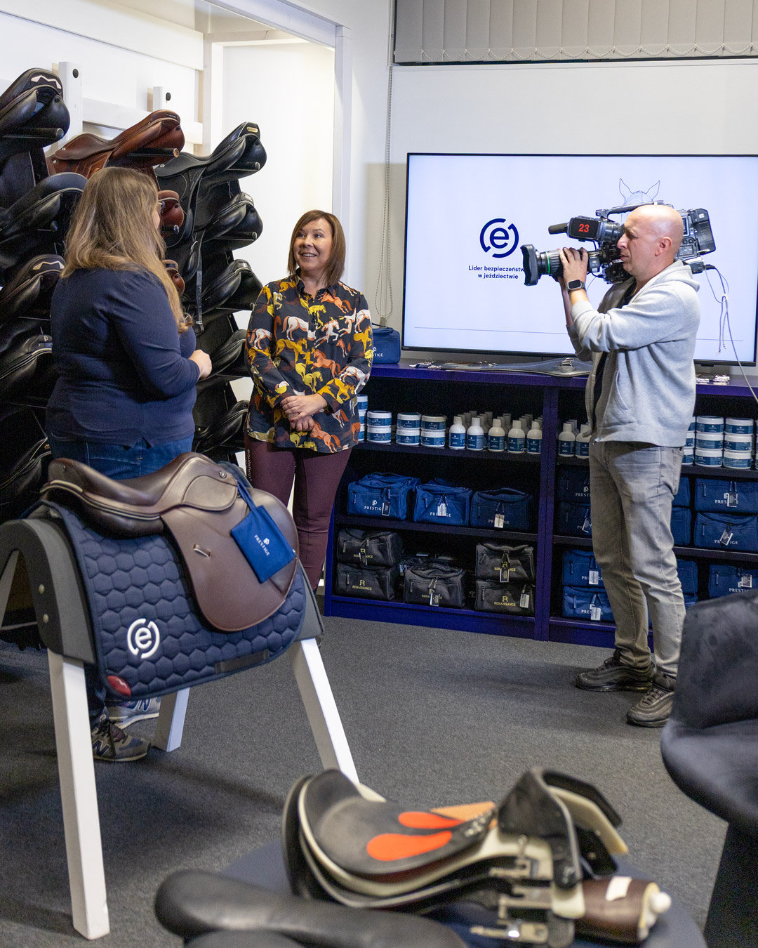 TVP3-Na-końcu-świata-siodła (1)